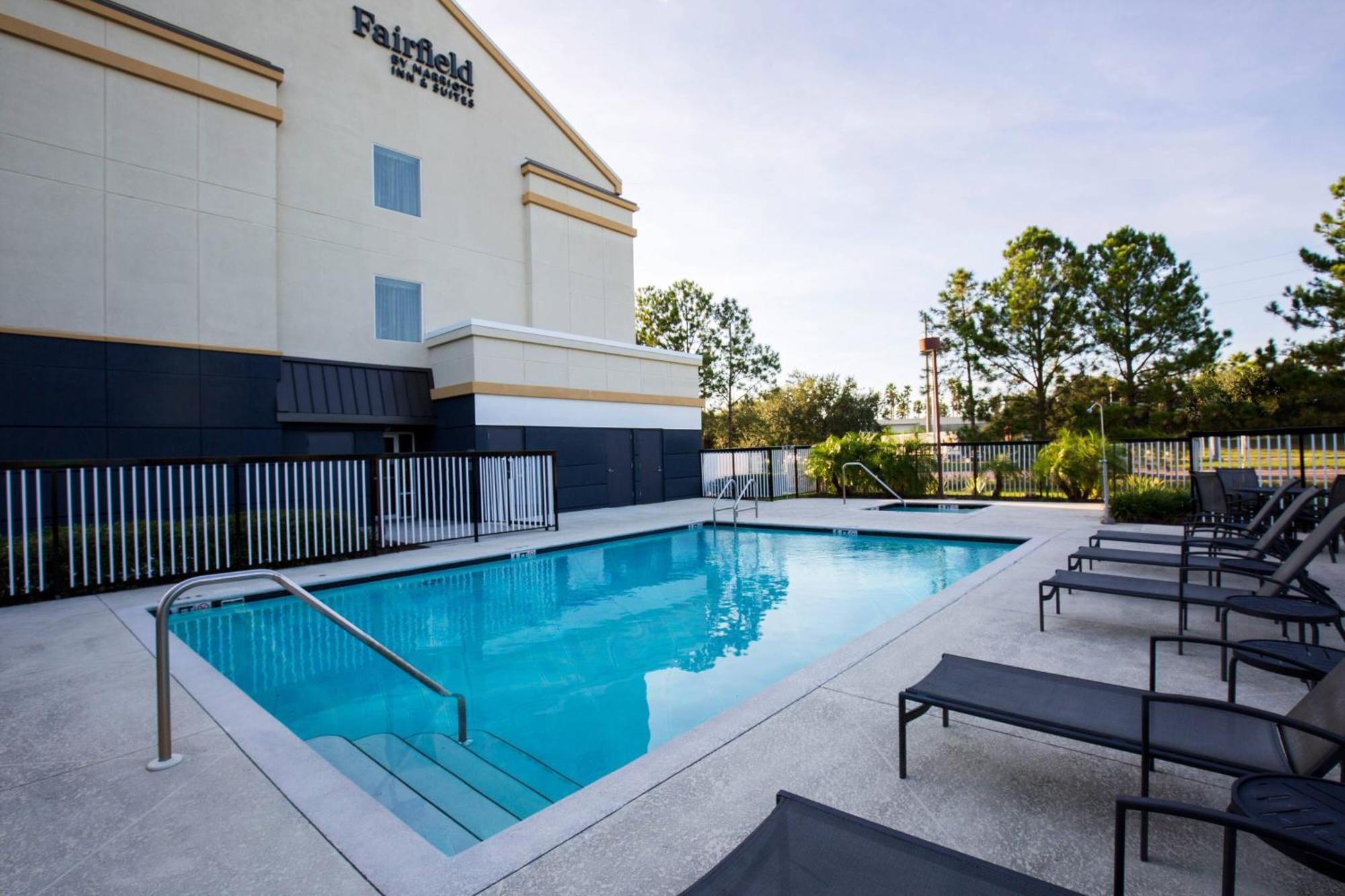 Fairfield Inn & Suites Tampa Fairgrounds/Casino Orient Park Exteriör bild